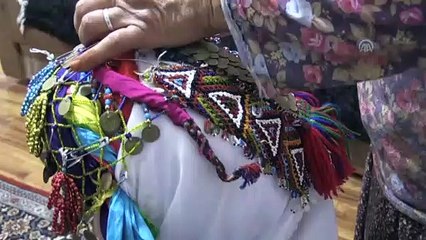 Asırlardır gelinlerin 'başını çatıyorlar' - KIRKLARELİ