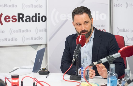 Federico Jiménez Losantos entrevista a Santiago Abascal