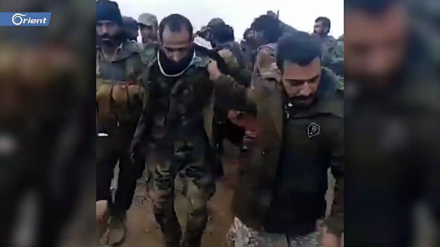 لحظة أسر الجيش الوطني عنصراً من ميليشيا أسد بمنطقة رأس العين