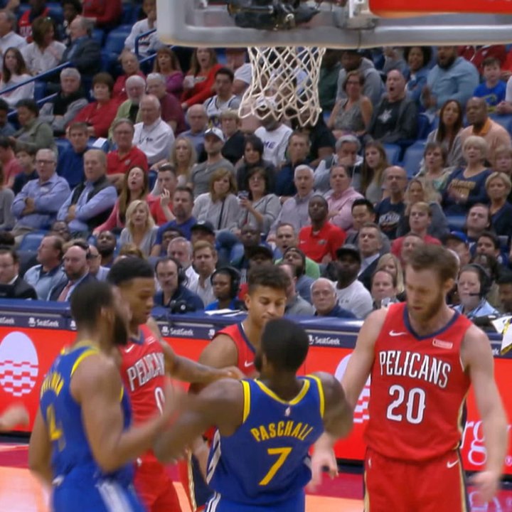 Spellman makes outrageous putback dunk