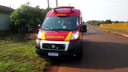 Motociclista ferido é socorrido na Avenida Piquiri