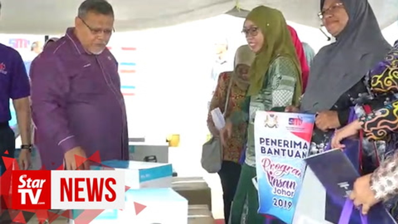 OKUs, single mothers, orang asli receive aid to run business from home