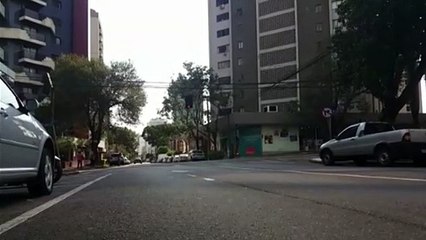 Falta de energia prejudica trânsito e comércio, no Centro