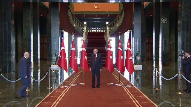 Cumhurbaşkanı Erdoğan, Cumhurbaşkanlığı Külliyesi'nde tebrikleri kabul etti (1) - ANKARA