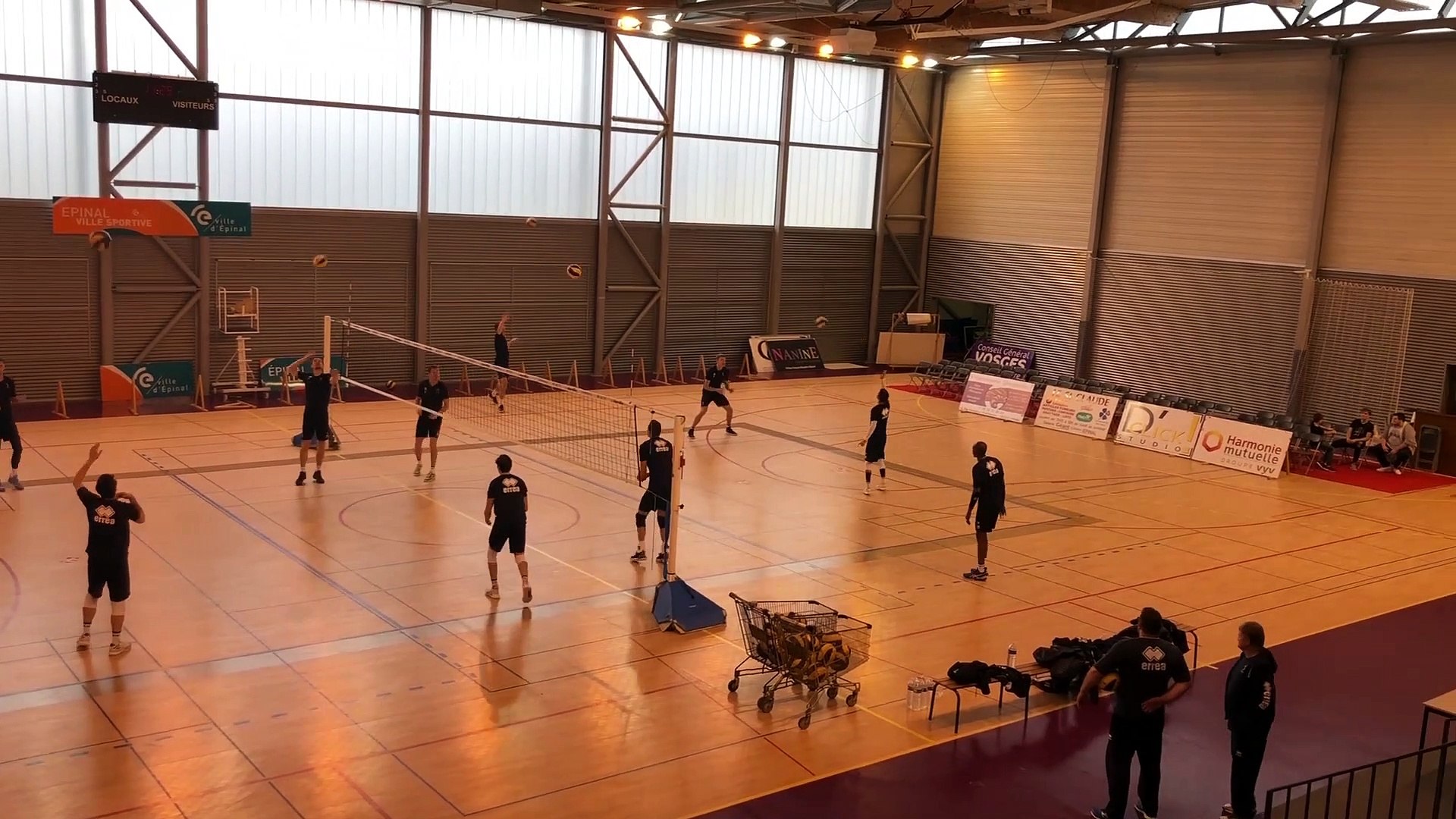 Volley-ball - Les joueurs du Tours VB à l'entraînement au gymnase Viviani  d'Épinal - Vidéo Dailymotion
