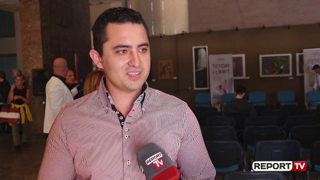 Report TV -‘Festivali i letërsisë së re shqipe’/ Kadaifçiu: Letërsia e të rinjve e zhurmshme