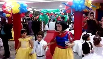 RAPHAELL, FERNANDA E OSMILTON NA FORMATURA DO (A,B,C) DE THÁBATTA 07_01_2017