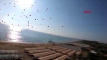 Antalya turistlerden anlamlı cumhuriyet bayramı kutlaması