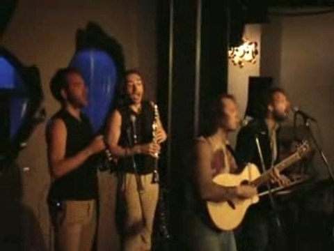 BEAUBOURG à l'Alimentation Générale