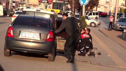Karaman'da silahlı çatışma: 1'i polis 2 yaralı
