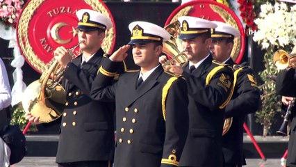 Pedallar, Cumhuriyet için çevrildi