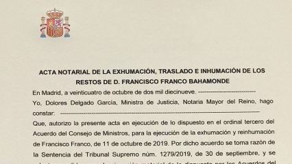 Así es el acta notarial de la exhumación de Franco