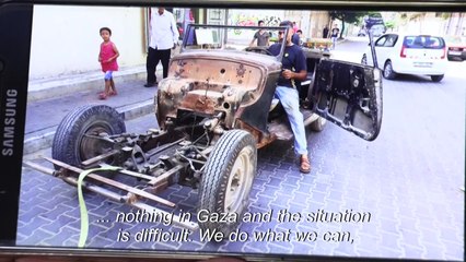 Gaza man wheels and deals to restore classic cars