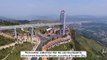 Le record du monde du plus haut pont aérien pour piéton en verre se trouve en Chine