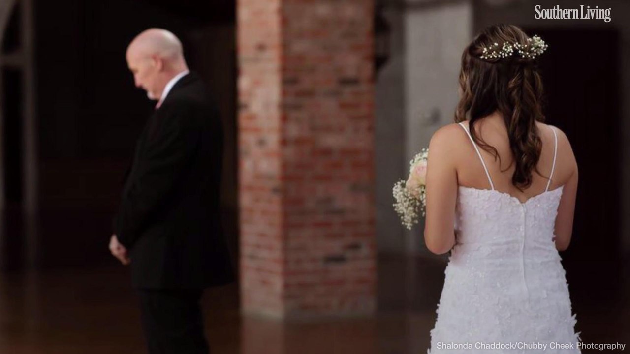 Teenage Daughters 'Pre-Create' Wedding Dances With Terminally Ill Dad