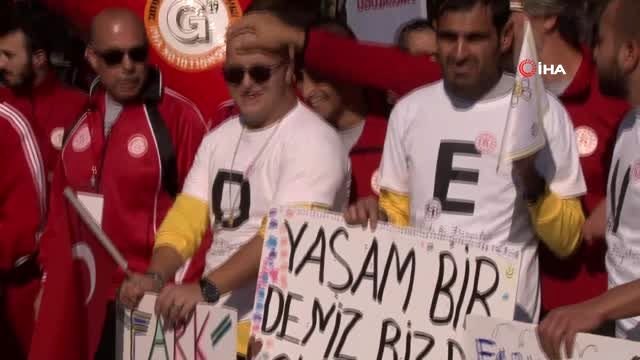 Bakan Kasapoğlu: Engelli sporcularımız ve engelli arkadaşlarımız bizler için çok değerli
