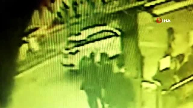 Genç kadının yaralandığı kaza kamerada