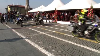 İzmir'de 96. yıl coşkusu