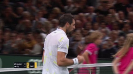 Chardy bt Medvedev (4-6 6-2 6-4)