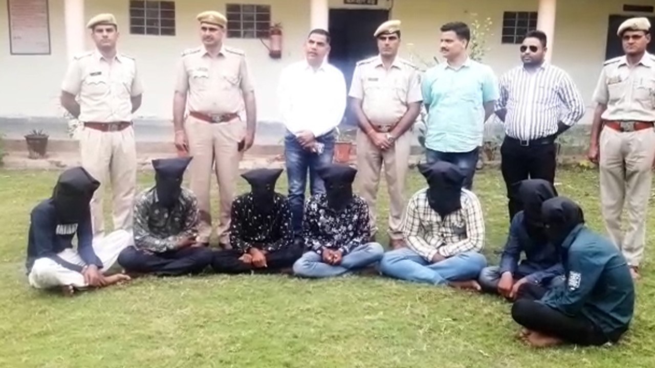 जेल में हुई दोस्ती, बाहर आते ही फिल्मी स्टाइल में की 8 लाख की लूट, 72 घंटे में पकड़े भी गए