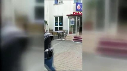 Otomobil satma bahanesiyle gasp ettiler