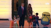 Trump, Cadılar Bayramı kutlamasında bir çocuğun şekerini, kafasına koydu