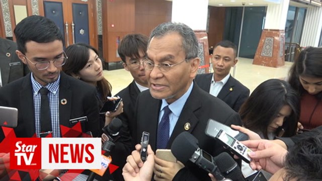 Health Ministry to ban and fine companies selling recycled cosmetics