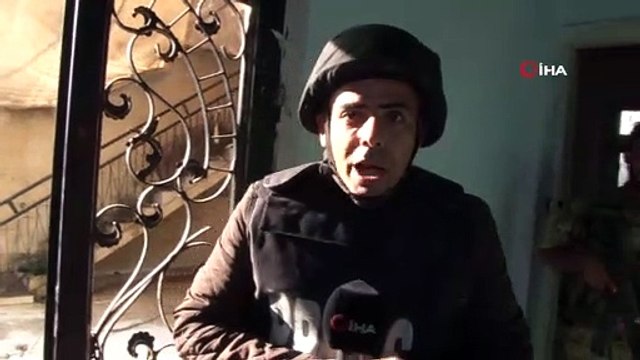 - Teröristlerin sözde karargahlarındaki detaylar dikkat çekti- Suriye Milli Ordusu askerleri teröristlerden temizlenen sözde karargahlarda arama yapıyor- Teröristlerin gizlenmek için tünel ve battaniye kullandıkları ortaya çıktı