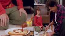 Shahrukh Khan makes pizza for AbRam,Check out | FilmiBeat