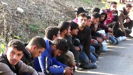 Hatay’da 29 kaçak göçmen yakalandı