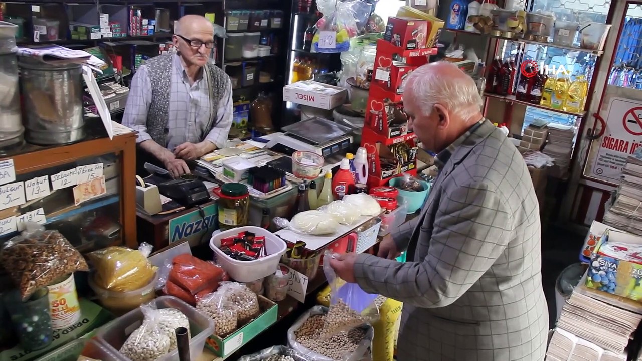 69 yıllık  bakkal serüveni..“Büyük marketler karşısında bakkal kültürünü yaşatmak istiyorum”