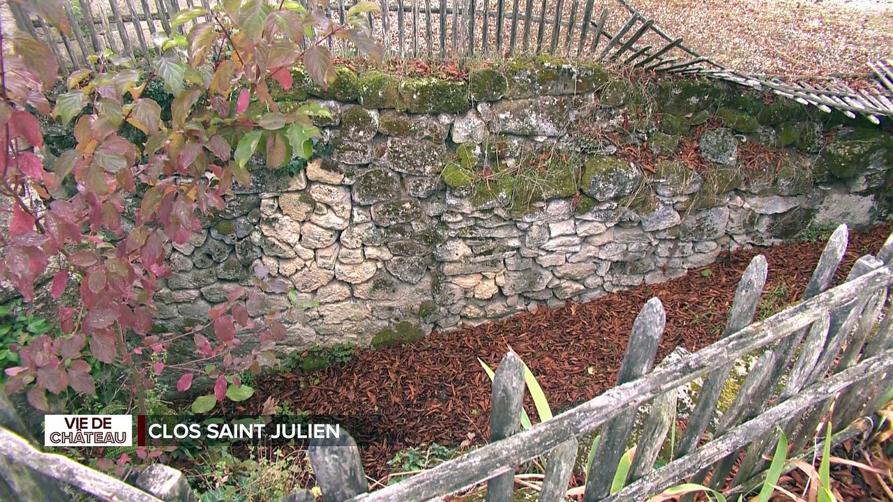 Vie de Château - Clos St Julien - Château Peyrou