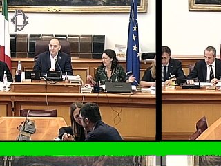 Video herunterladen: Roma - Audizione Del Fante, amministratore delegato Poste (30.10.19)