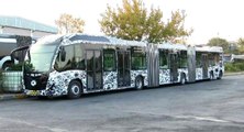 İBB, yolcu kapasitesi 280 olan yeni metrobüs aracını test ediyor