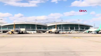 Pilot pist başından tilki geçti