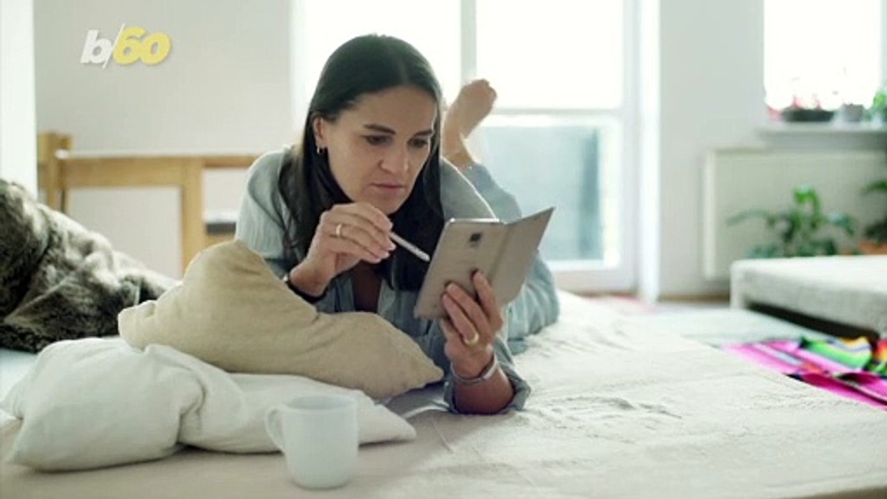 Why Checking Your Phone in the Morning Isn’t Such a Bad Habit