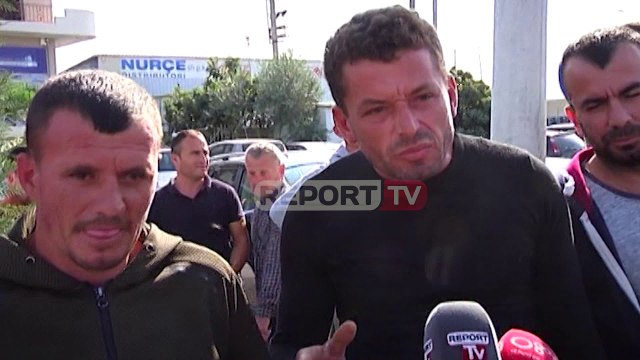 Fermerët e Lushnjes dalin sërish në protestë, kërkojnë plotësimin e 6 kërkesave