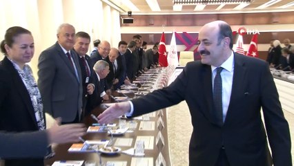 Gençlik ve Spor Bakanı Kasapoğlu'ndan üniversiteli gençlere müjde