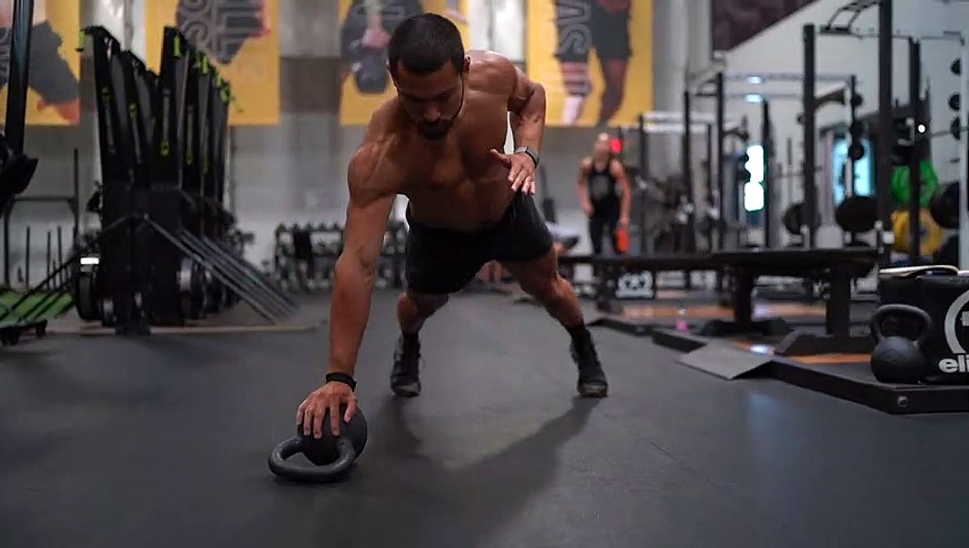 Kettlebell Offset Push Up - video Dailymotion