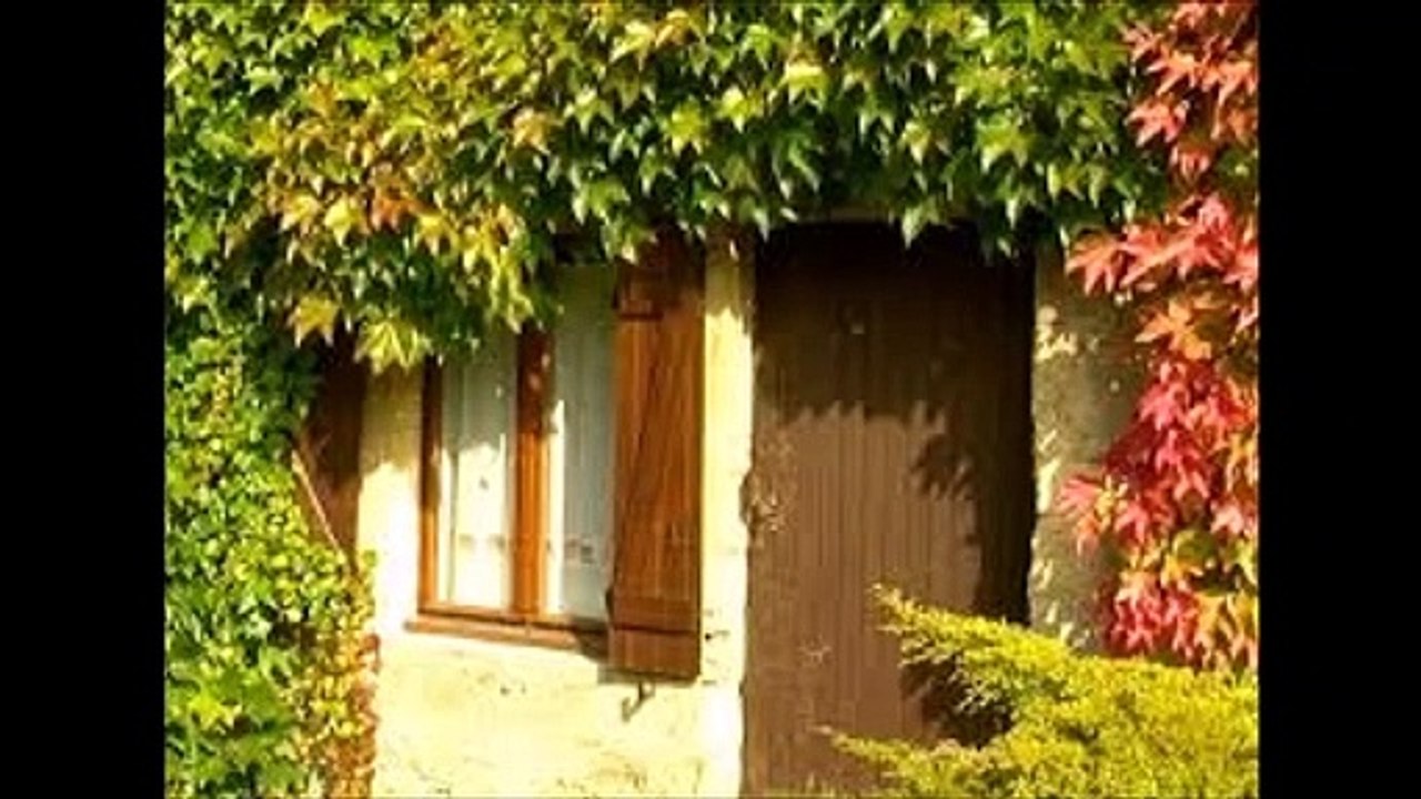 La maison pres de la fontaine ( Nino Ferrer )  REPRISE Clavier