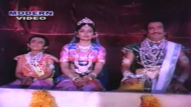 Chandro jameed Gunje Goriya Abhi mudkar Bhanwar Bana Ke Gal per Gulal chadke Re Holi I re !! satyavadi Raja Harishchandra !! Rajasthani songs