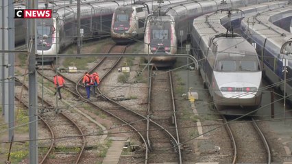 Download Video: Grève SNCF : le bras de fer entre Guillaume Pepy et les grévistes