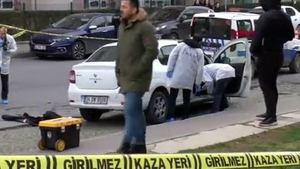 İstanbul'da otomobile kurşun yağmuru