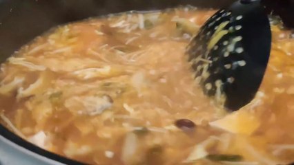 Hot and Sour vegetable Soup ~ Classic Chinese Restaurant Recipe| वेज हॉट एण्ड सॉर सूप रेसिपी |酸辣湯|