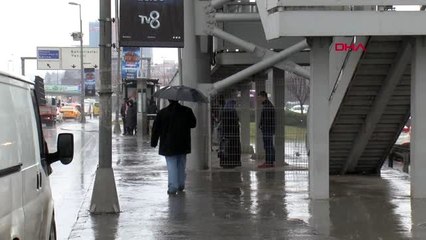 İstanbul-istanbul'da gökgürültülü sağanak yağmur