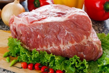 Contre les maladies cardio-vasculaires : évitez la viande rouge, la volaille et la charcuterie