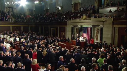Nanci Pelosi rouba o palco a Trump no Discurso da Nação