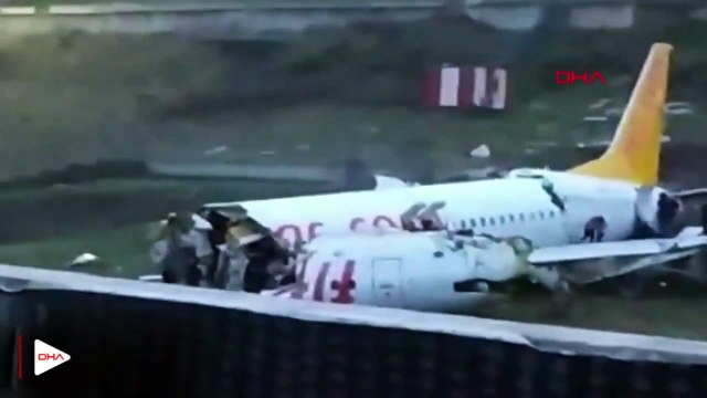 Sabiha Gökçen'de uçak pistten çıktı