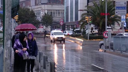 İstanbul-istanbul'da gökgürültülü sağanak yağmur