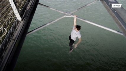 ‘Ninja Warrior' parkour athlete will take your breath away as he jumps his way through Paris